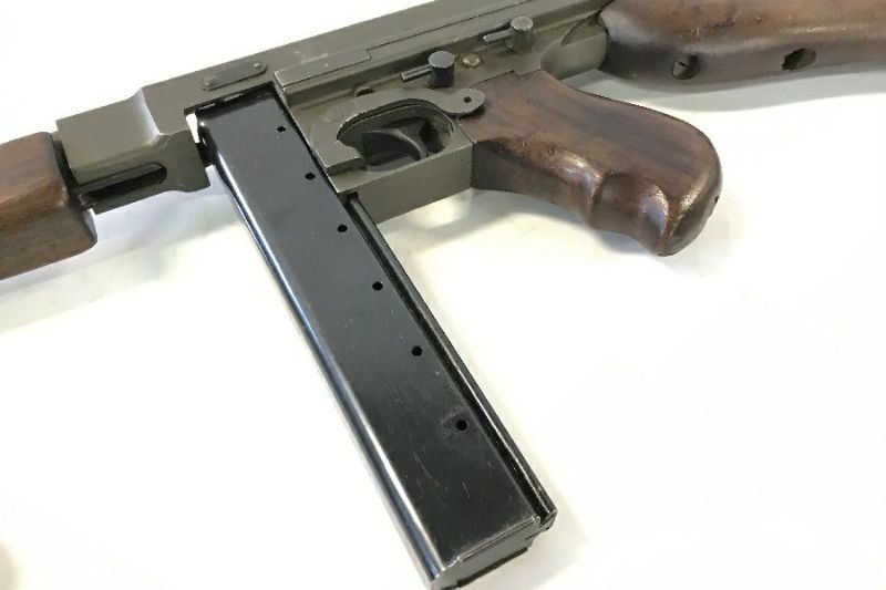 東京)無可動銃 トンプソンM1A1 スリング ケース付き