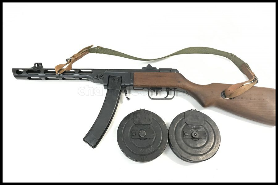 東京)無可動銃 PPSh41 短機関銃 ポーランド製 付属品あり
