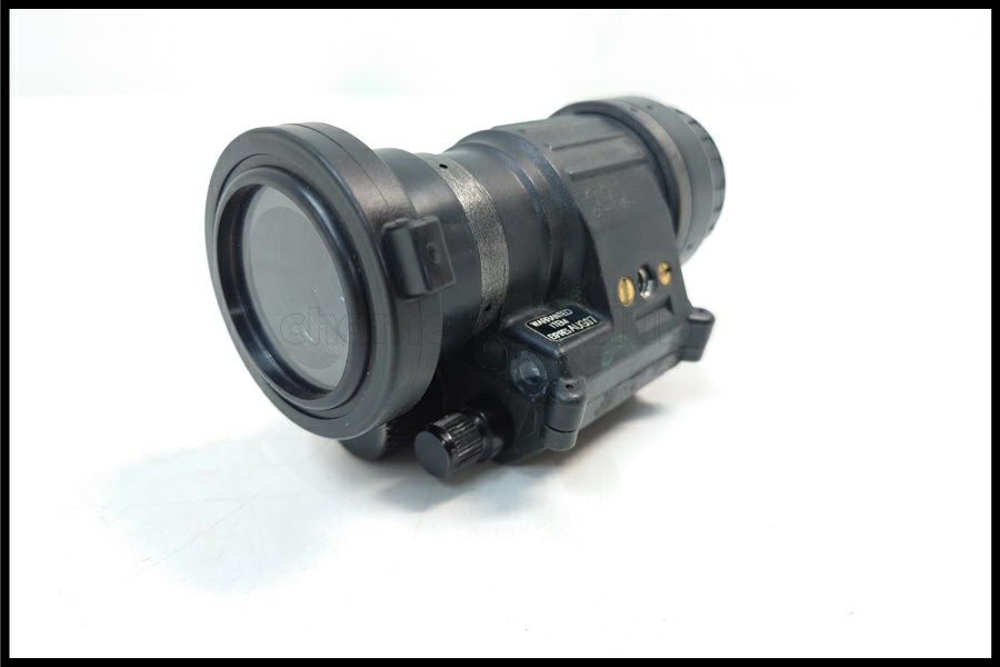 東京)米軍放出品 AN/PVS-14 NVG ナイトビジョン 実物Omni7 Gen3 オート 
