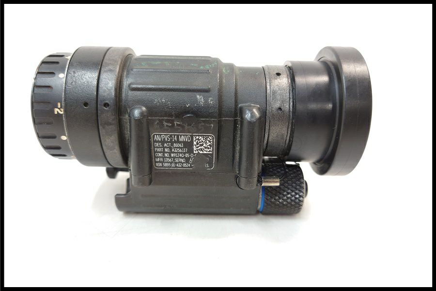 東京)米軍放出品 AN/PVS-14 NVG ナイトビジョン 実物Omni7 Gen3 オート 