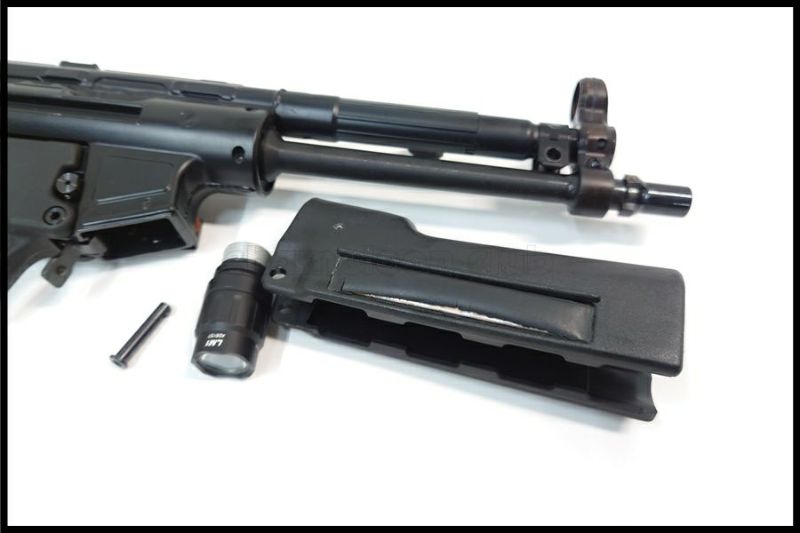 東京)SYSTEMA PTW TW5A4 MP5 トレポン SUREFIRE M628ライトハンドガード付
