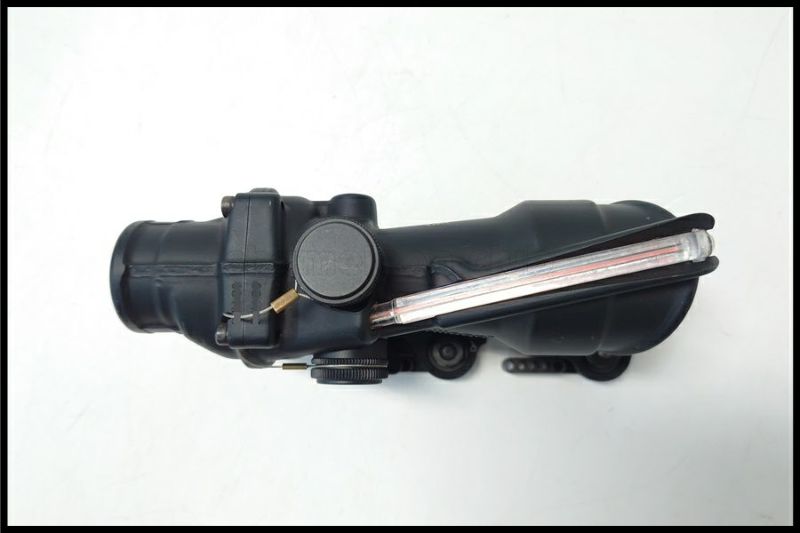 東京)Trijicon ACOG 4x32 TA31 USN-M855 RCO 集光スコープ 実物
