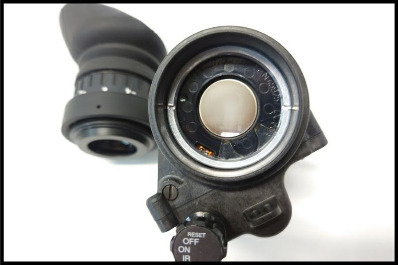 東京) AN/PVS-14 NVG ナイトビジョン 実物