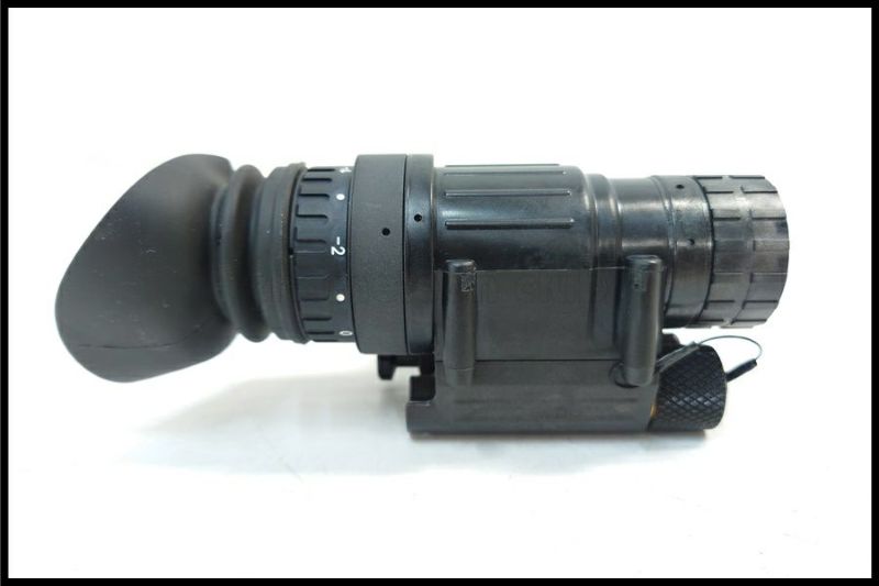 東京)米軍放出品 AN/PVS-14 NVG ナイトビジョン 実物 Omni8 Gen3 オートゲート