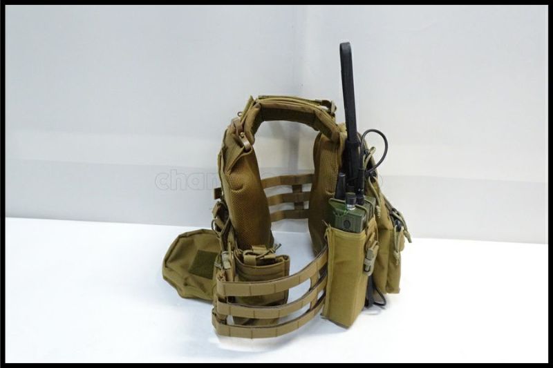 東京)ORDNANCE TACTICAl OKINAWA オードナンス プレートキャリア COBRAバックルタイプ コヨーテ ポーチ ダミープレート付