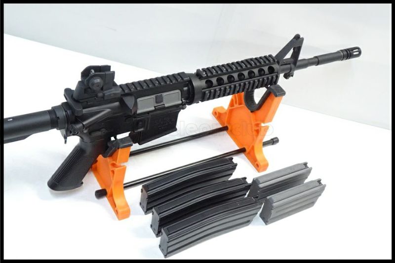 東京)TOP EBB SOPMOD M4A1 ライブカートモデル 電動ガン 予備マガジン/カートリッジ付 現状品