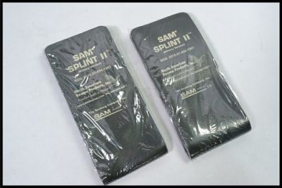 東京)COMBAT READY タクティカル ピック 鎌 折り畳み式
