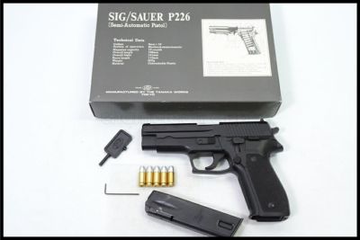 東京)タナカ SIG SAUER　P226　ABSモデルガン