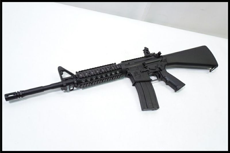 CYMA/CYBERGUN FN SCAR-L フルメタル電動ガン BK【180日間安心