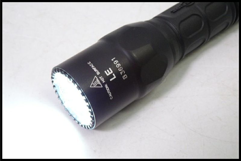 東京)SUREFIRE/シュアファイア SUREFIRE 6P LED フラッシュ