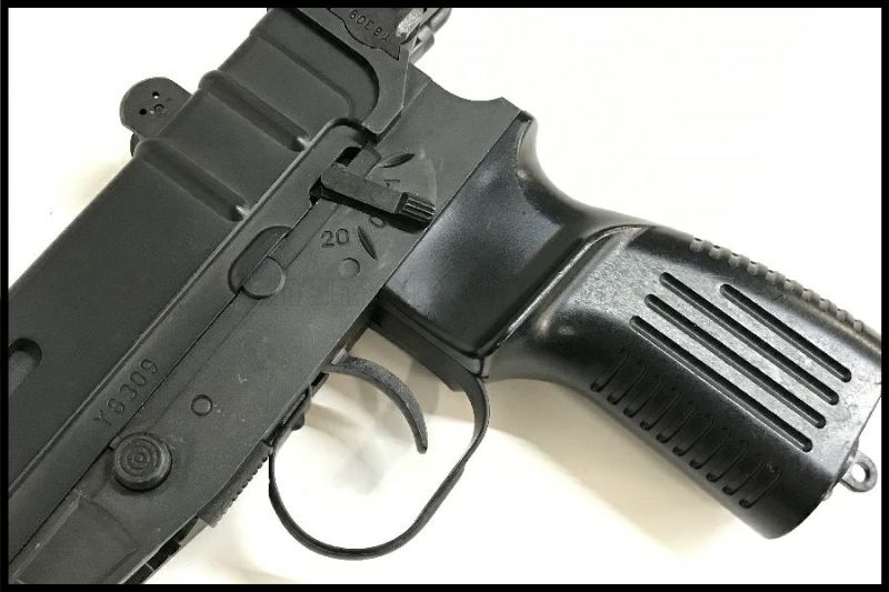 東京)東京マルイ スコーピオン Vz.61 電動コンパクトマシンガン 東京)東京マルイ スコーピオン Vz.61 電動コンパクトマシンガン
