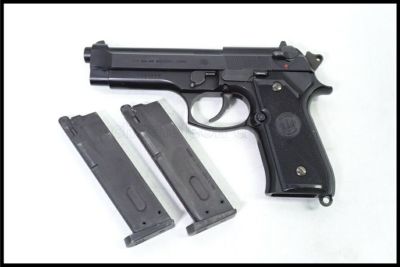 東京)東京マルイ M92F ミリタリーモデル ガスブローバック 予備マガジン付