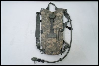 東京)CAMELBAK THERMOBAK サーモバック ３L ACU