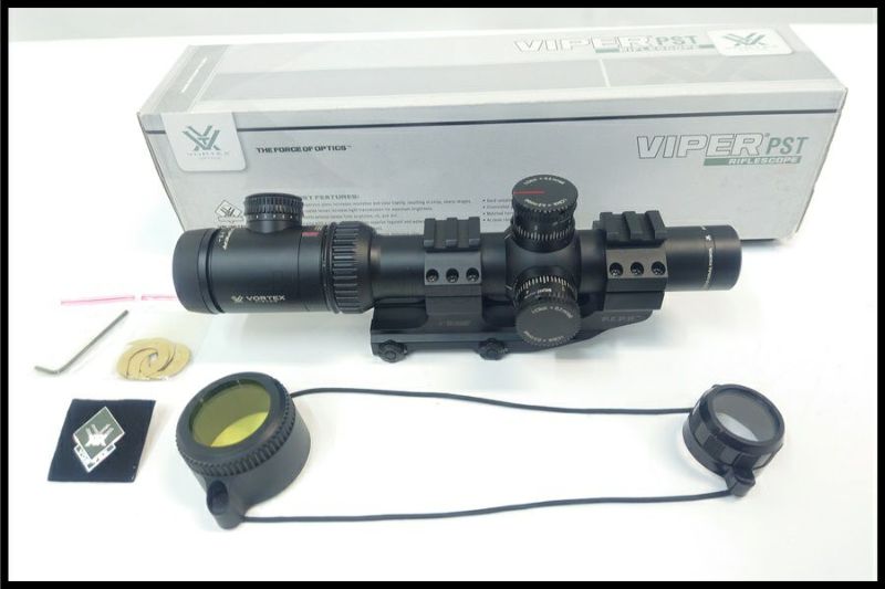 エアガン スコープ Vortex Viper PST PST-14ST-A 純正 Vortex Viper PST 1-4x24mm Rifle Scope - PST14STA for sale