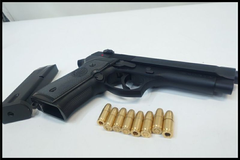 東京)MGC ベレッタ M92FSデザートストーム HWモデルガン