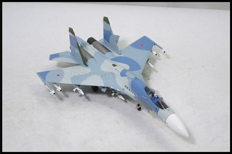 Witty Wings 1:72 WTW72014-08 Sukhoi Su-27 Flanker Uzbek Af