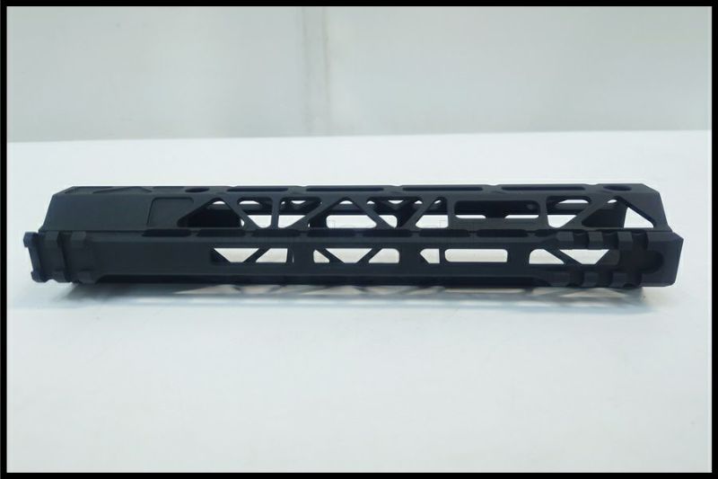 東京)BAD バトルアームズ RigidRail M-LOK 9.5インチ ハンドガード