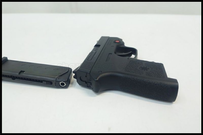 ガスガン　BODYGUARD380  専用ホルスター付き ガスガン BODYGUARD380 専用ホルスター付き コンパクトキャリー