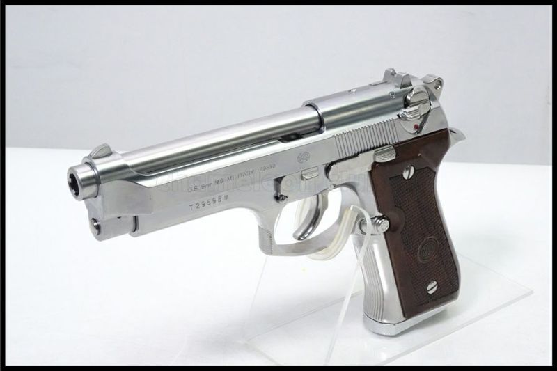 M92F ステンレス ガスブローバック M92F クロームステンレス - ガスブローバック | 東京マルイ