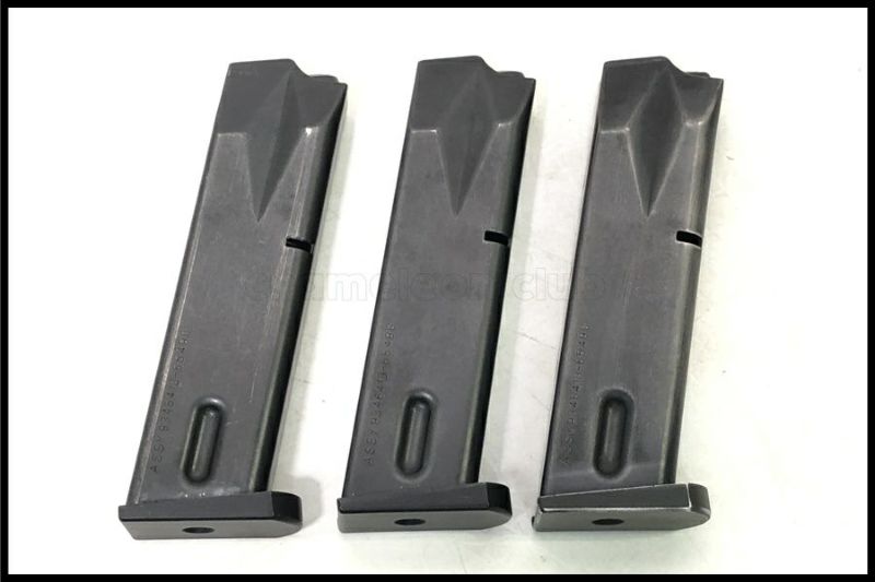 MGC ベレッタM9 Evo2カート仕様 予備マガジン付 美品 SPG規格適合品 東京)MGC ベレッタM9用 モデルガンマガジン 3点