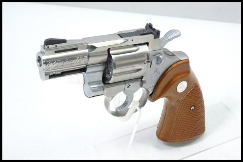 東京)コクサイ コルトパイソン357マグナム シルバー 2.5インチ