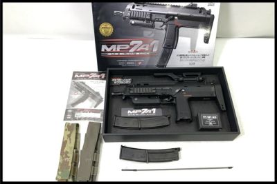 東京)東京マルイ MP7A1 ブラック　ガスブローバック　予備マガジン/マグポーチ付属