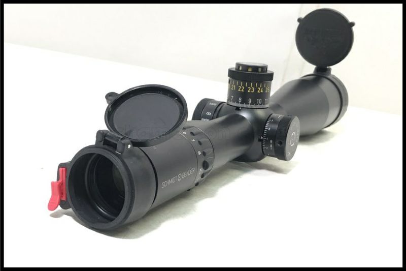 東京)SCHMIDT & BENDER シュミットアンドベンダー 5-25x56 PM II LP