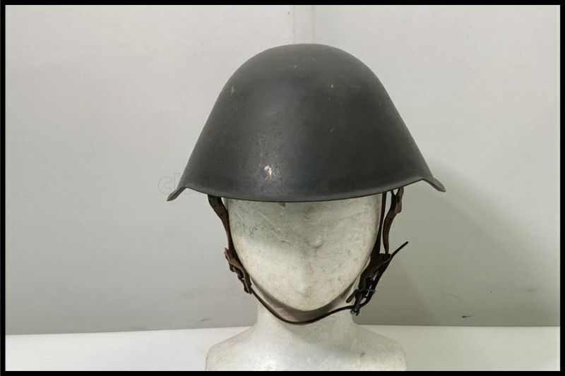 東京)ドイツ軍 M56 ヘルメット 実物