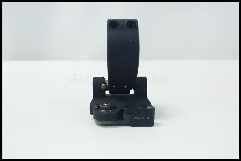 東京)LaRue ラルー LT649 QD Pivot マウント 実物