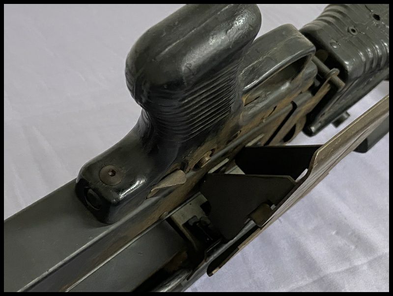 山口) 【未検品/ジャンク扱い】アサヒファイヤーアームズ M60 ガスガン