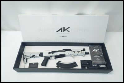 東京マルイ　ホワイトストームAK 次世代電動ガン Amazon | 東京マルイ(TOKYO MARUI) No.32 AK ホワイトストーム 18歳