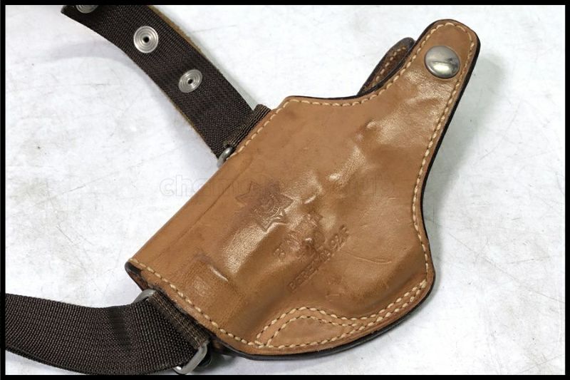 東京)BIANCHI/ビアンキ ベレッタM92F用ホルスター右用 マグポーチ一式