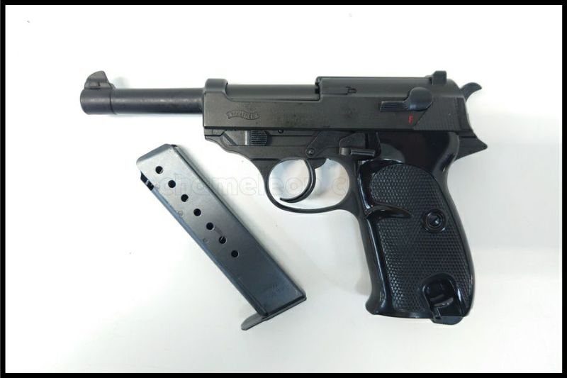 東京)マルシン ワルサーP38コマーシャル PFC ブラックHWモデルガン 2）