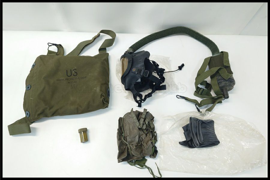 東京)米軍放出品 M25A1 ガスマスク サイズM