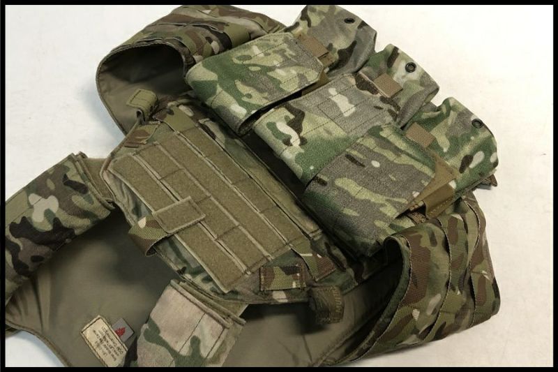 東京)LBX LBX-0300-S プレートキャリア マルチカム ポーチ付