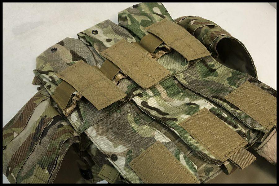 東京)LBX LBX-0300-S プレートキャリア マルチカム ポーチ付