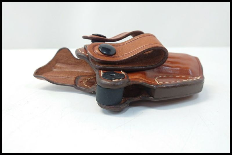東京)AKER 151MP-40C S&W MP40用レザーホルスター 右用実物