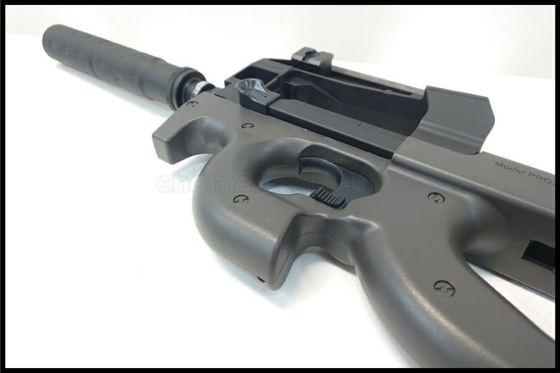 東京)東京マルイ P90 TR スタンダード電動ガン 予備マガジン付