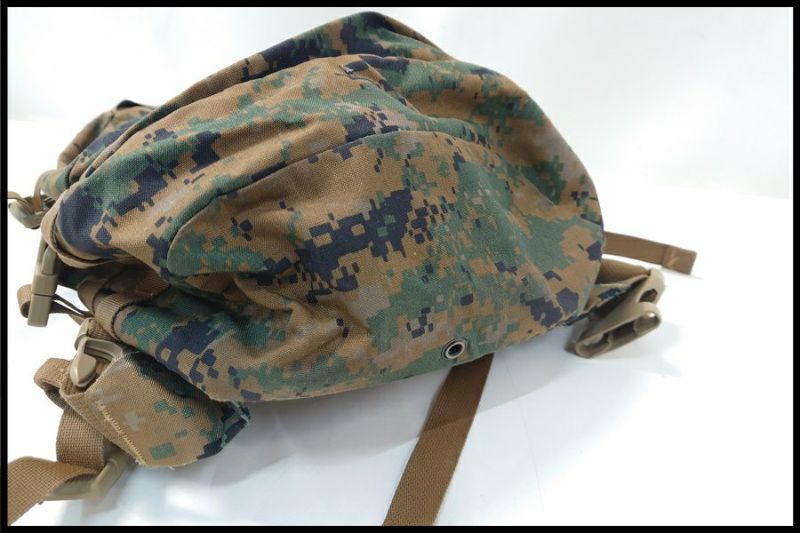 東京)米軍放出品 arc'teryx APB03 アサルトパック MARPAT ウッドランド