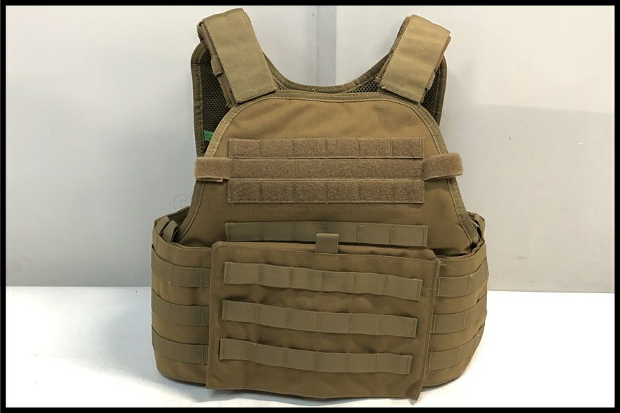 東京)CONDOR モジュラー オペレーター プレートキャリア コヨーテタン