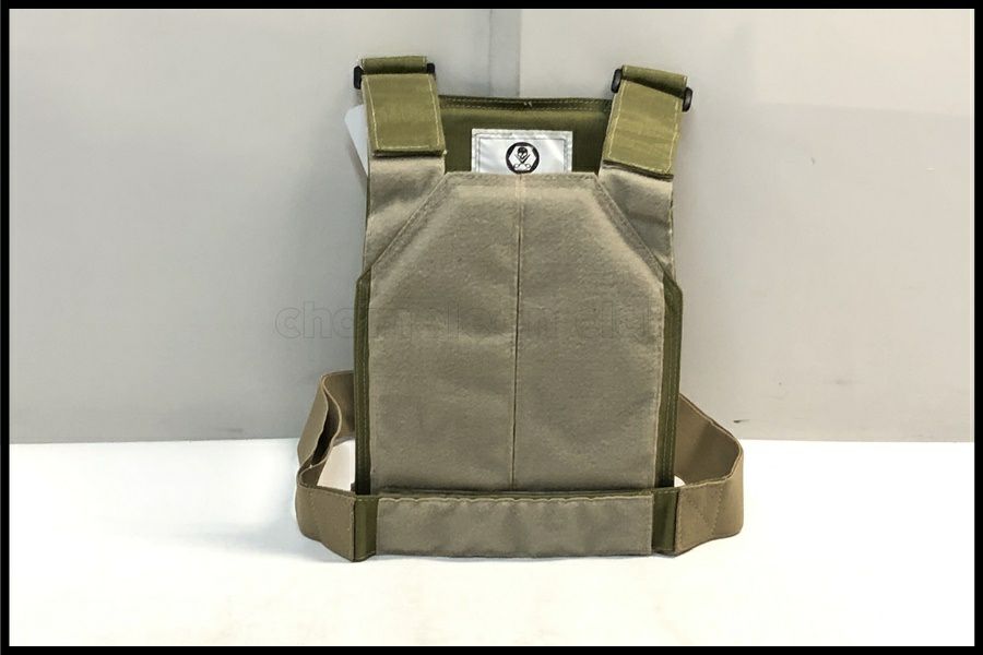 Toysoldier製チキンプレートキャリア 東京)TOYSOLDIER チキンプレートキャリア レプリカ ダミープレート付き