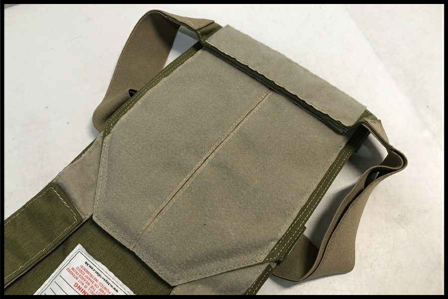 東京)TOYSOLDIER チキンプレートキャリア レプリカ ダミープレート付き