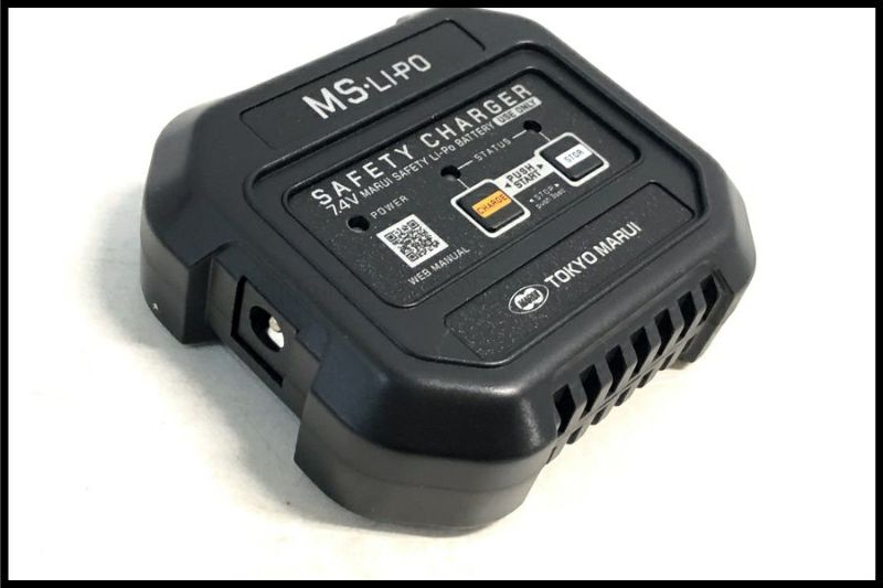 東京)東京マルイ MS LIPOバッテリー 充電器 チェッカー バッグ一式
