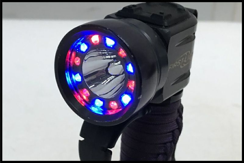 東京)FIRST LIGHT Tomahawk MC トマホーク タクティカルライト (4