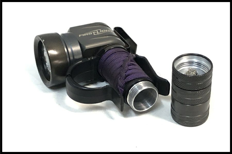 東京)FIRST LIGHT Tomahawk MC トマホーク タクティカルライト (4